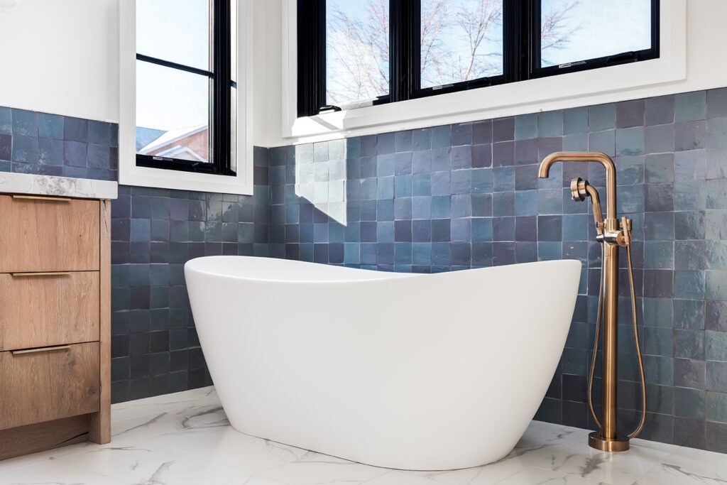 Transform Your Bathroom with a Tub Remodel: A Guide by Wantz Construction
